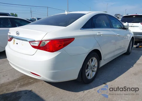 2013 Hyundai Sonata Gls z USA, uszkodzony, nr VIN 5NPEB4AC6DH770731